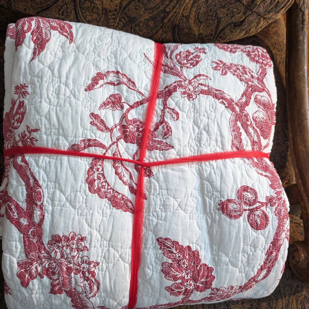 Colonial Williamsburg Arcadia Red Full/Queen Size Quilt Set